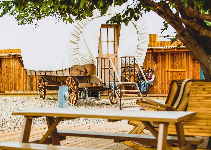 The Big Texan - Cabins And Wagons